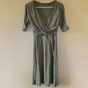 Betabrand Dress Layered Front Faux Wrap Size Medium Green Casual Stretch Comfort